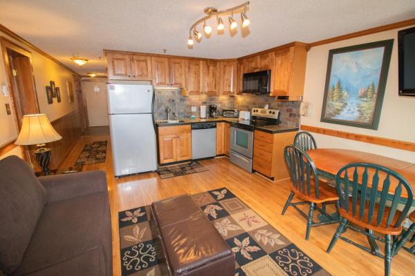 Mountain Lodge 2BR Condo - 278