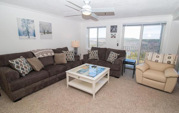 Mountain Lodge 3BR Condo - LB