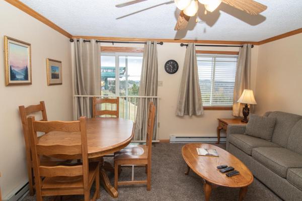 Mountain Lodge 1BR Condo - 238